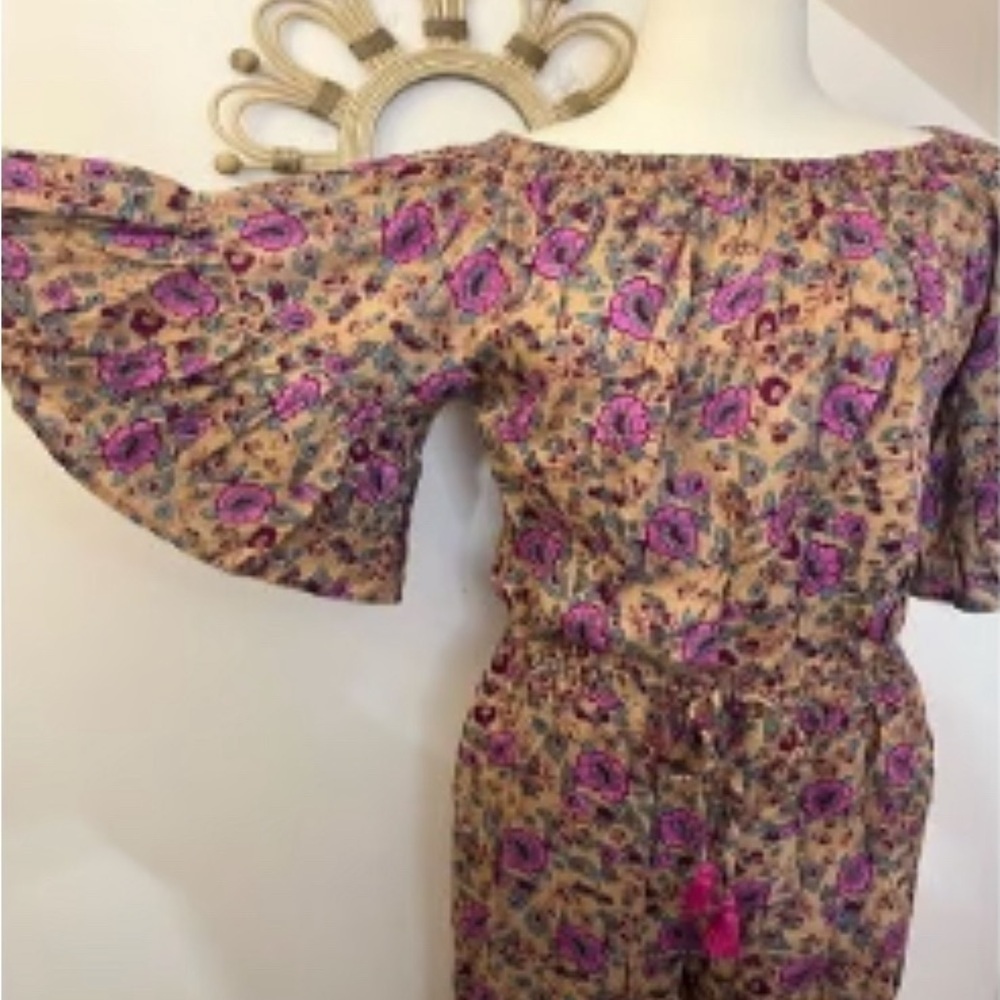 Boho style Raga Anthropologie Floral Off Shoulder Bell Sleeve Jumpsuit S NEW - Picture 2 of 7